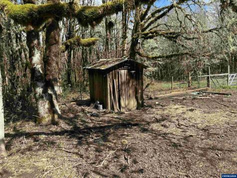 26622 Fudge Road Alsea OR 97324