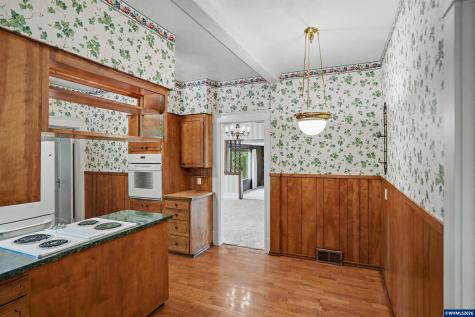 11874 Hazelgreen Road NE Silverton OR 97381