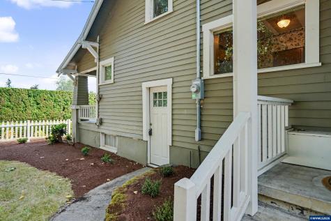 11874 Hazelgreen Road NE Silverton OR 97381