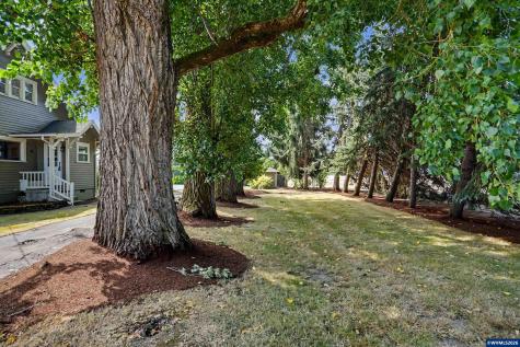 11874 Hazelgreen Road NE Silverton OR 97381
