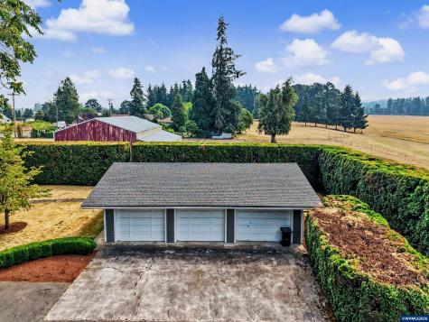 11874 Hazelgreen Road NE Silverton OR 97381