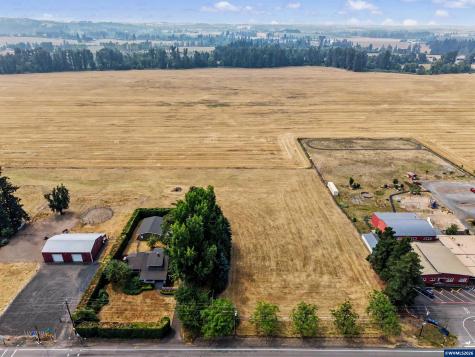 11874 Hazelgreen Road NE Silverton OR 97381