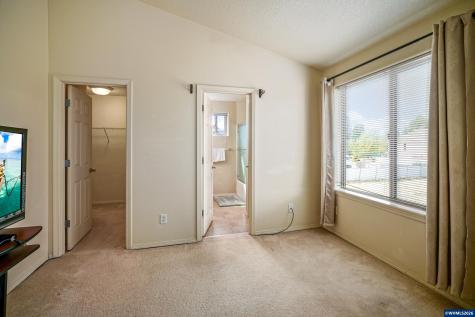 1725 Neota Street NE Salem OR 97301