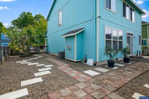 1725 Neota Street NE Salem OR 97301