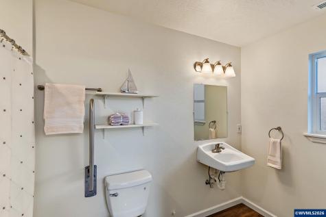 2645 Evergreen Court NE Salem OR 97301