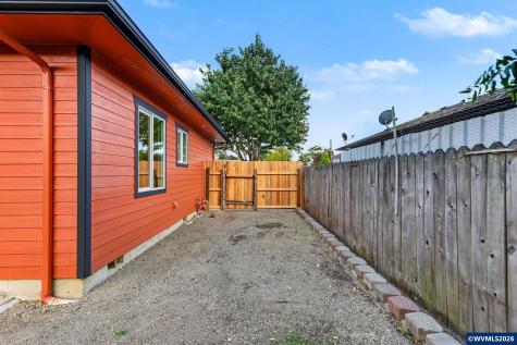 2645 Evergreen Court NE Salem OR 97301
