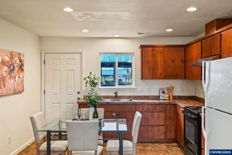 2645 Evergreen Court NE Salem OR 97301
