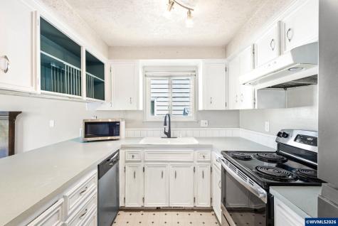 2396 Lafayette Street SE Albany OR 97322