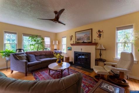 1370 SW 35th Street Corvallis OR 97333