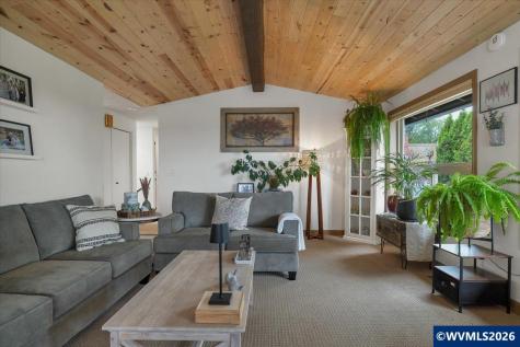 5240 Chapman Street S Salem OR 97306