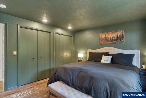 5240 Chapman Street S Salem OR 97306