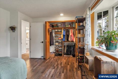 5240 Chapman Street S Salem OR 97306