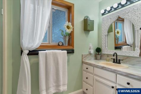 5240 Chapman Street S Salem OR 97306