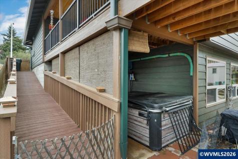 5240 Chapman Street S Salem OR 97306