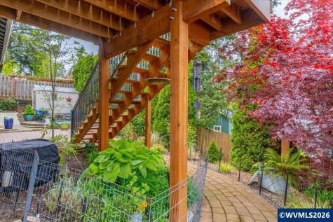 5240 Chapman Street S Salem OR 97306