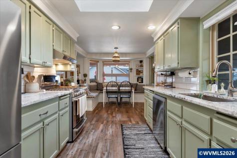 5240 Chapman Street S Salem OR 97306