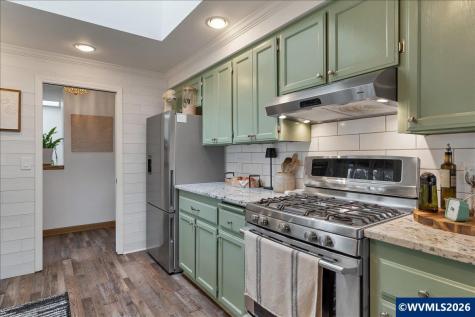 5240 Chapman Street S Salem OR 97306
