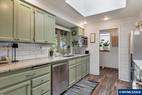 5240 Chapman Street S Salem OR 97306