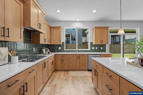 5498 NW Tanoak Place Corvallis OR 97330