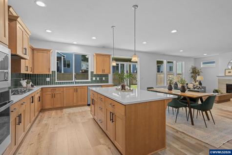 5498 NW Tanoak Place Corvallis OR 97330