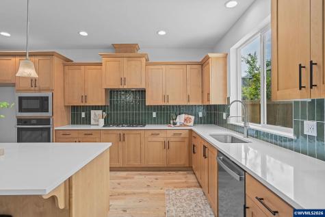5498 NW Tanoak Place Corvallis OR 97330