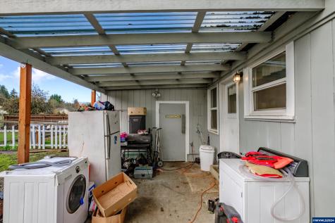 1248 1st Avenue Sweet Home OR 97386