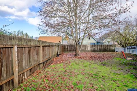 1248 1st Avenue Sweet Home OR 97386