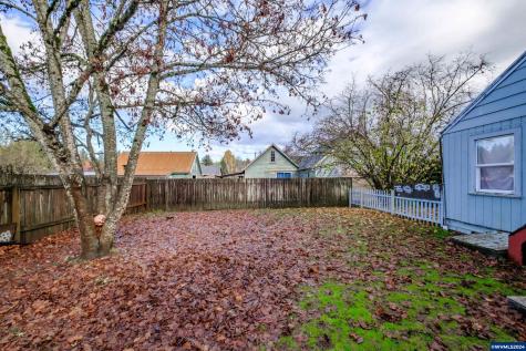 1248 1st Avenue Sweet Home OR 97386