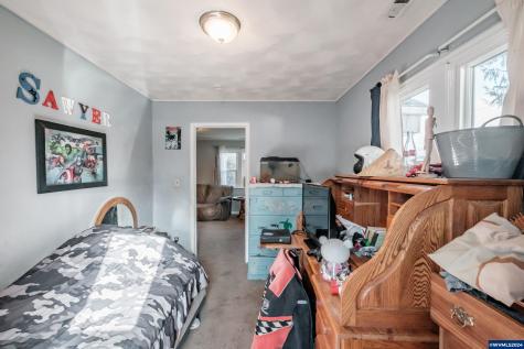 1248 1st Avenue Sweet Home OR 97386