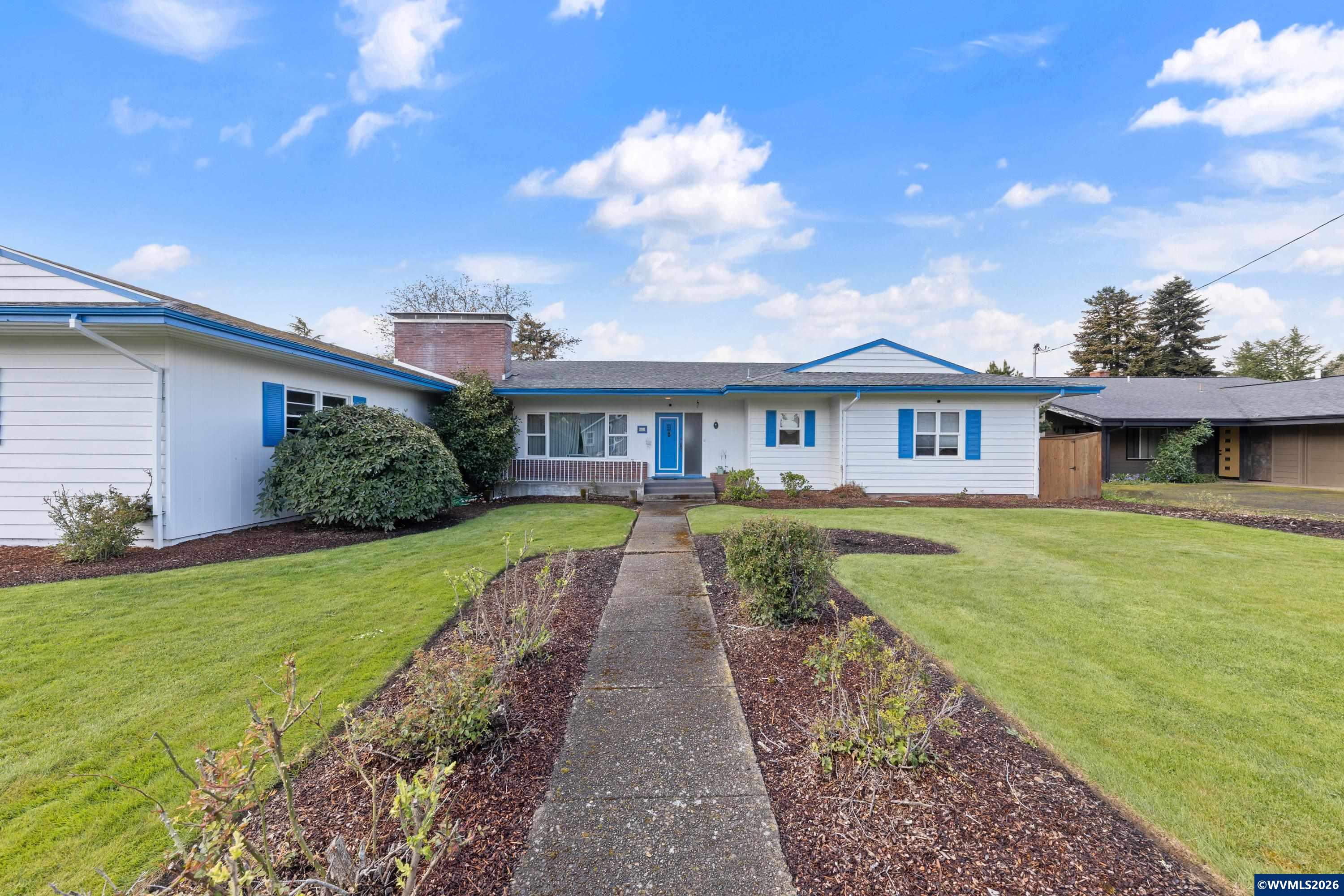 693 SW Hayter Street Dallas OR 97338