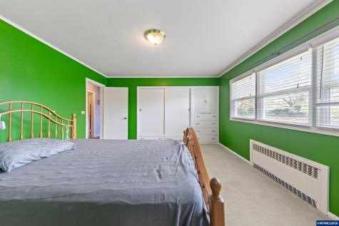 693 SW Hayter Street Dallas OR 97338