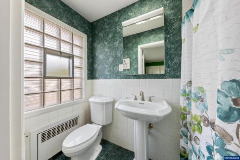 693 SW Hayter Street Dallas OR 97338