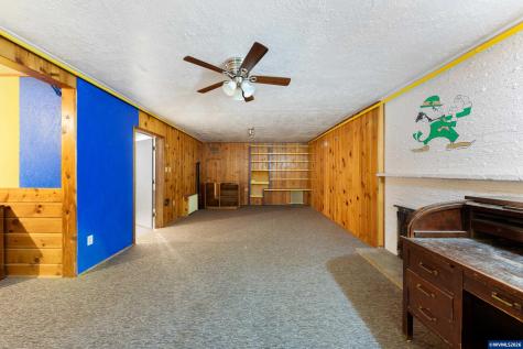 693 SW Hayter Street Dallas OR 97338