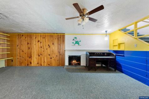 693 SW Hayter Street Dallas OR 97338