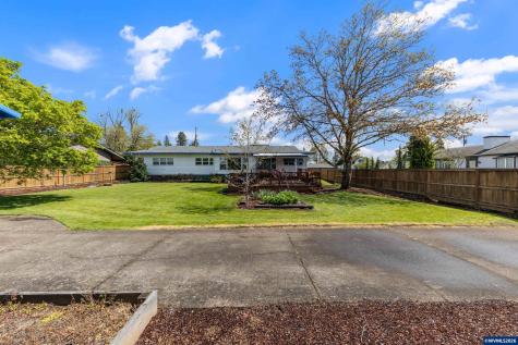 693 SW Hayter Street Dallas OR 97338