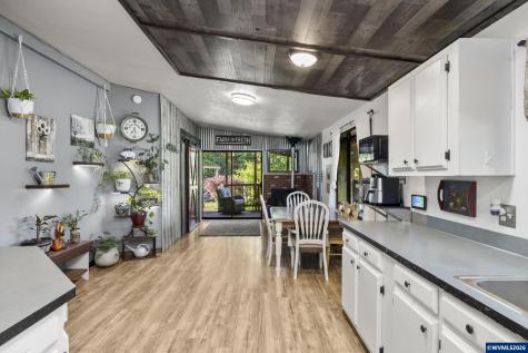 3543 Crooked Finger Road NE Scotts Mills OR 97375