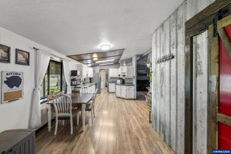 3543 Crooked Finger Road NE Scotts Mills OR 97375