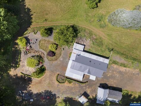 3543 Crooked Finger Road NE Scotts Mills OR 97375