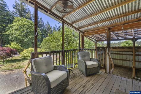 3543 Crooked Finger Road NE Scotts Mills OR 97375