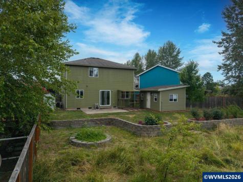 1978 Lyon Street SW Albany OR 97322