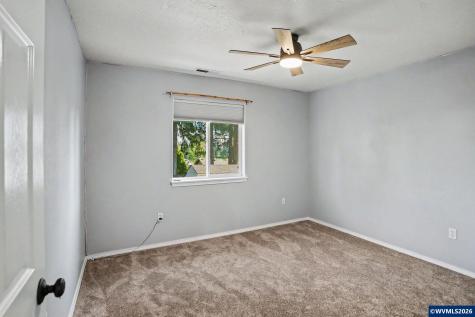 812 SW 8th Street Sublimity OR 97385