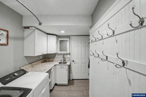 812 SW 8th Street Sublimity OR 97385