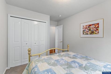 33057 Sequoia Street Tangent OR 97389