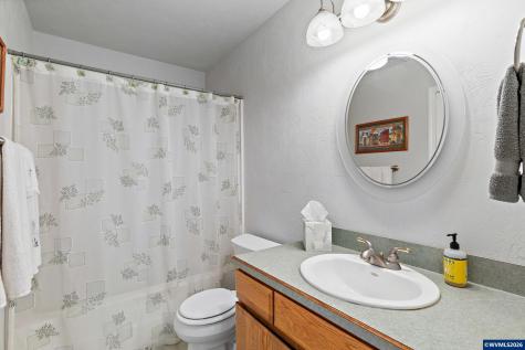 33057 Sequoia Street Tangent OR 97389
