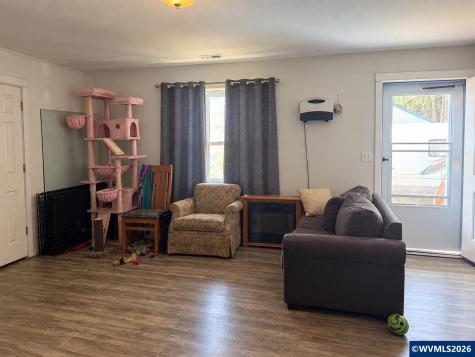 1255 W Washington Street Stayton OR 97383