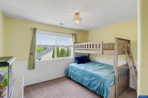 5911 SW Banyon Circle Corvallis OR 97333