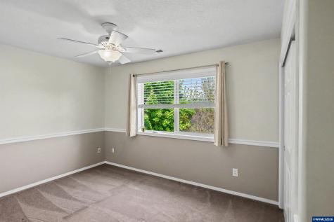 5911 SW Banyon Circle Corvallis OR 97333
