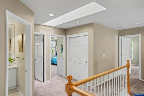 5911 SW Banyon Circle Corvallis OR 97333