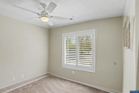 5911 SW Banyon Circle Corvallis OR 97333