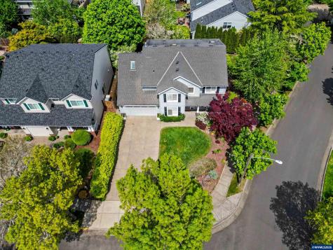 5911 SW Banyon Circle Corvallis OR 97333